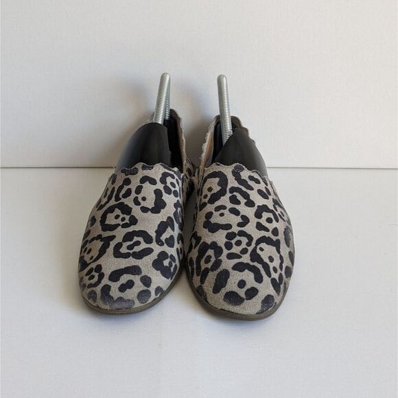 Lucky Brand Cloeey Leopard Leather Slip On Scalloped Flats Women's Size 7 - Picture 3 of 7